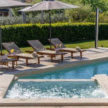 Villa Activity Melli With Pool In